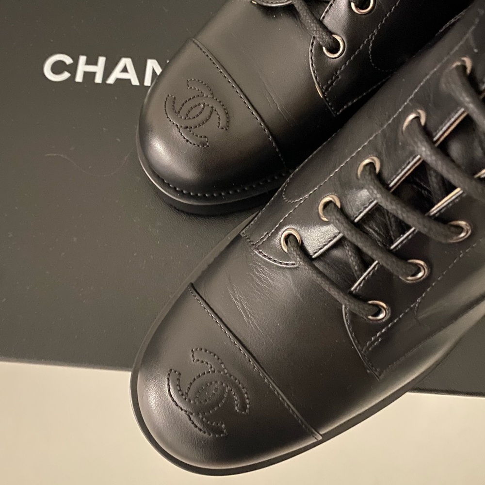 Chanel Black Calfskin Leather CC Combat Lace Up Tie Tall Boots 39.5